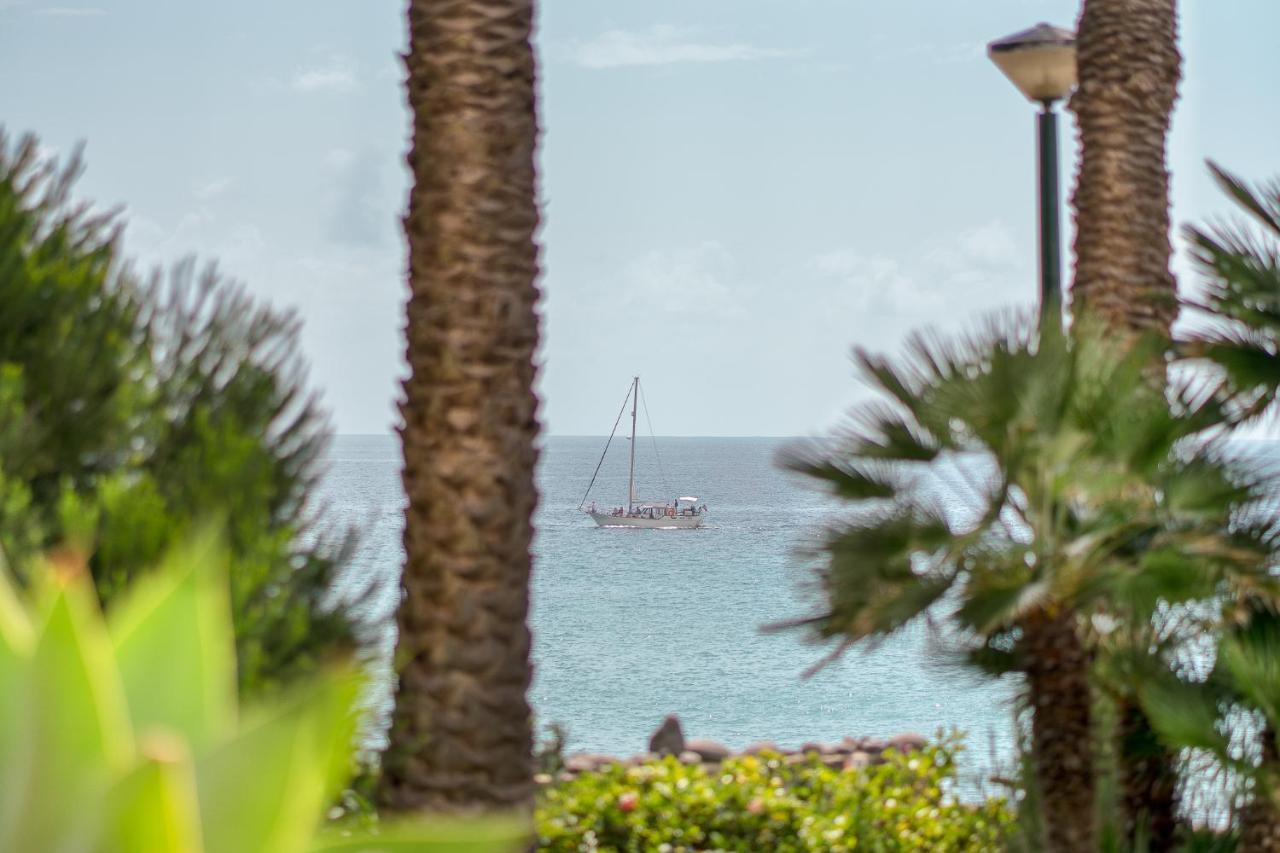 By The Atlantic 3-bedroom Leilighet